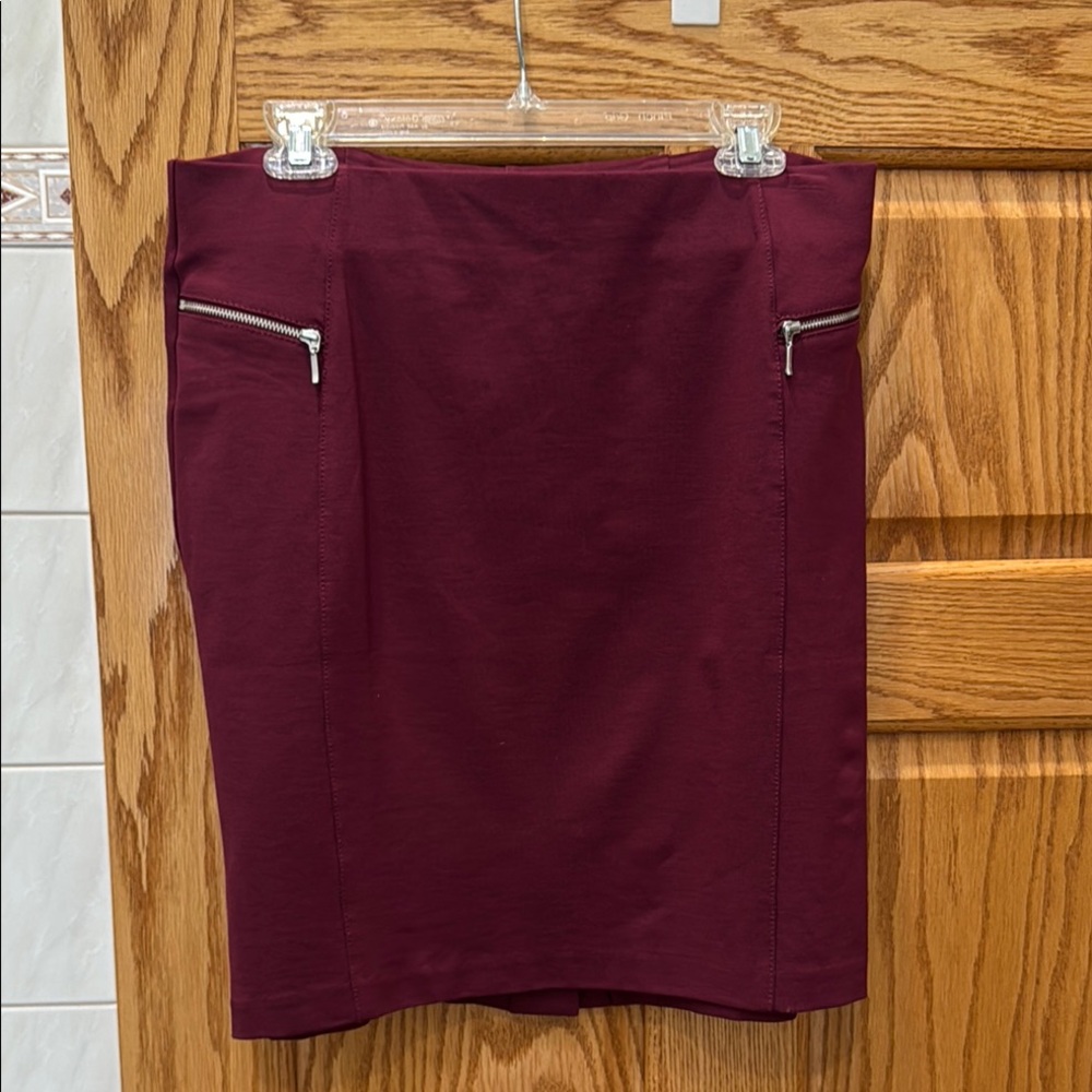 Roz & Ali wine color Knee-length Pencil Skirt for Work